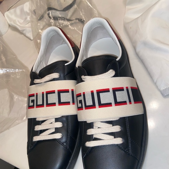 REAL GUCCI SHOES - Picture 2 of 8